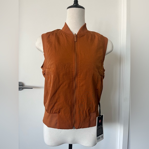 Brand New Lululemon Reversible Water-Repellant Non-Stop Bomber Vest - Picture 7 of 14